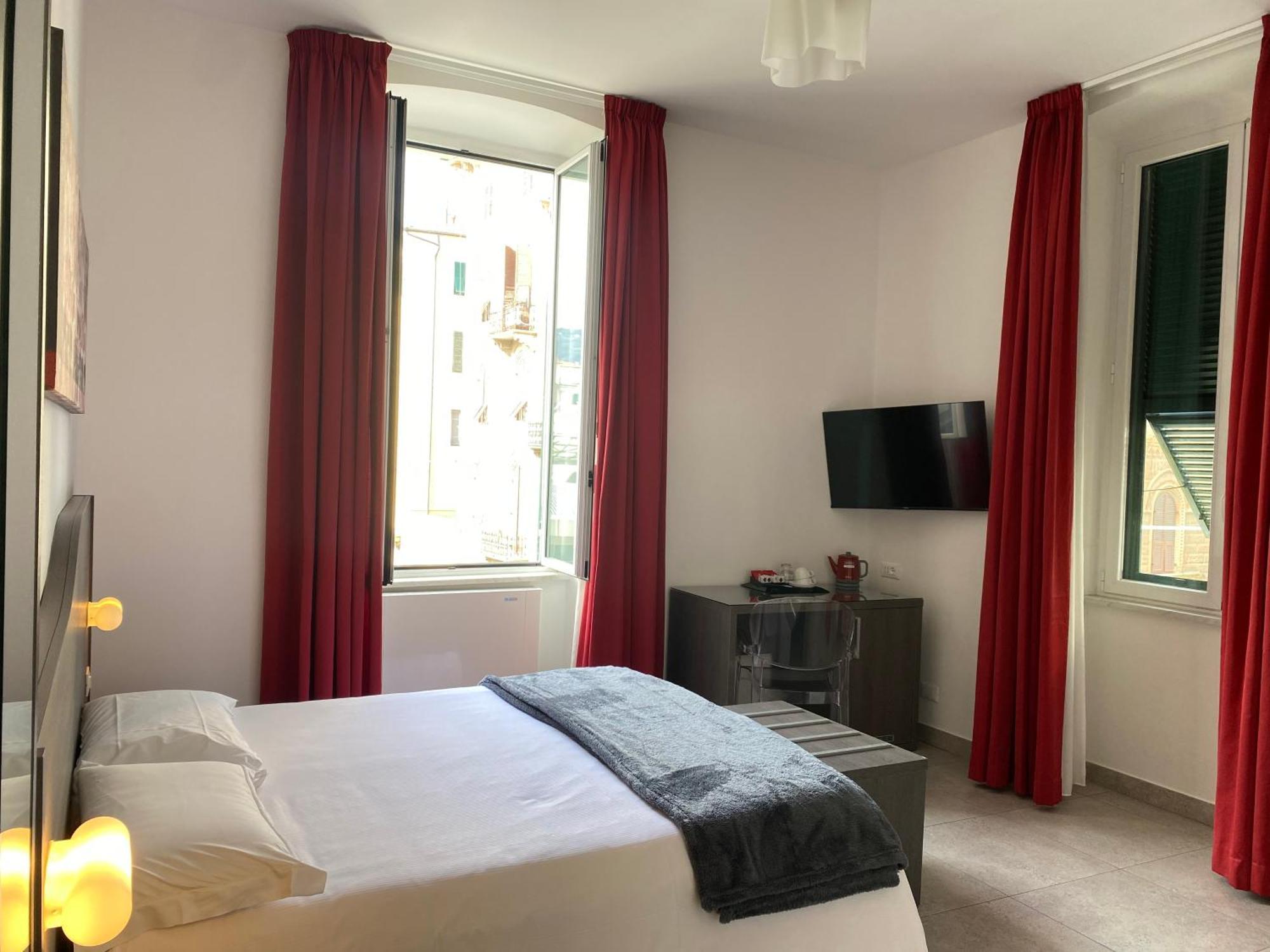 54 Rosselli Rooms La Spezia Dış mekan fotoğraf