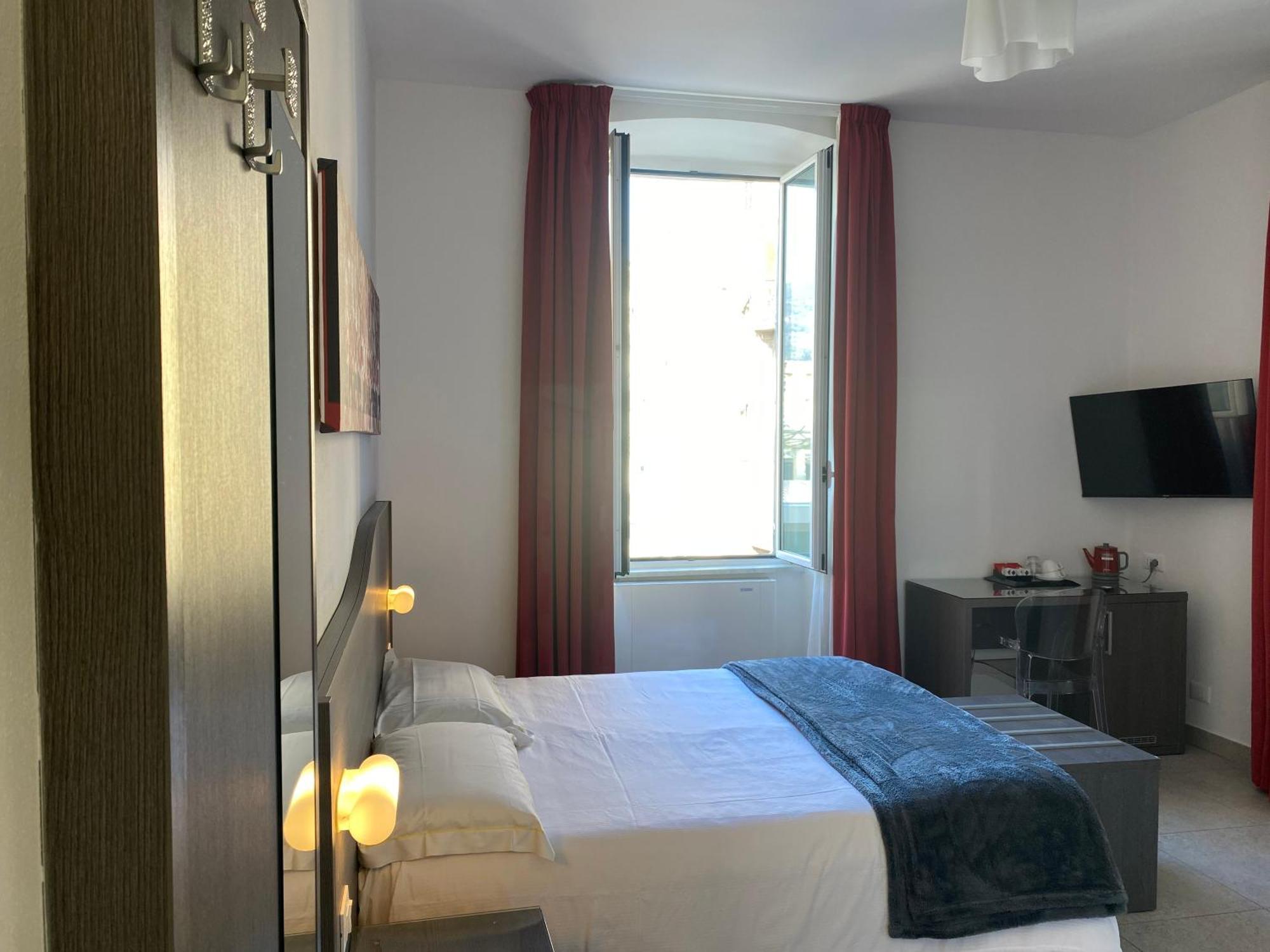 54 Rosselli Rooms La Spezia Dış mekan fotoğraf
